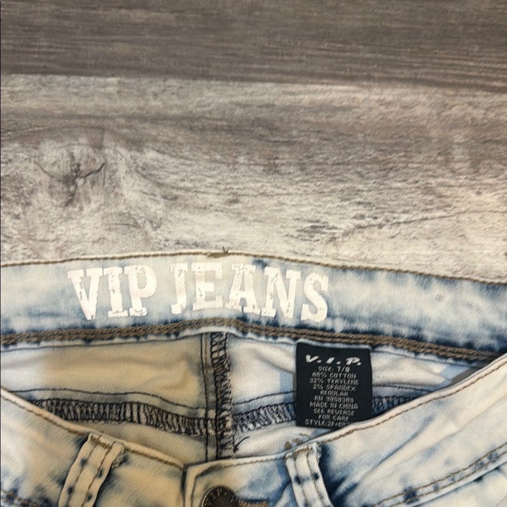 VIP Light Blue Ankle & Cropped Jeans